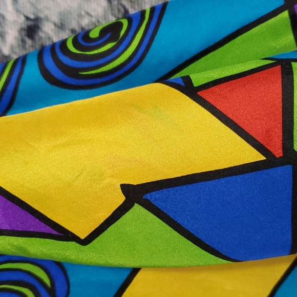 Vintage | Restless Clothiers 1980s Bold Geometric Silk Pop Art Blouse - Picture 9 of 12